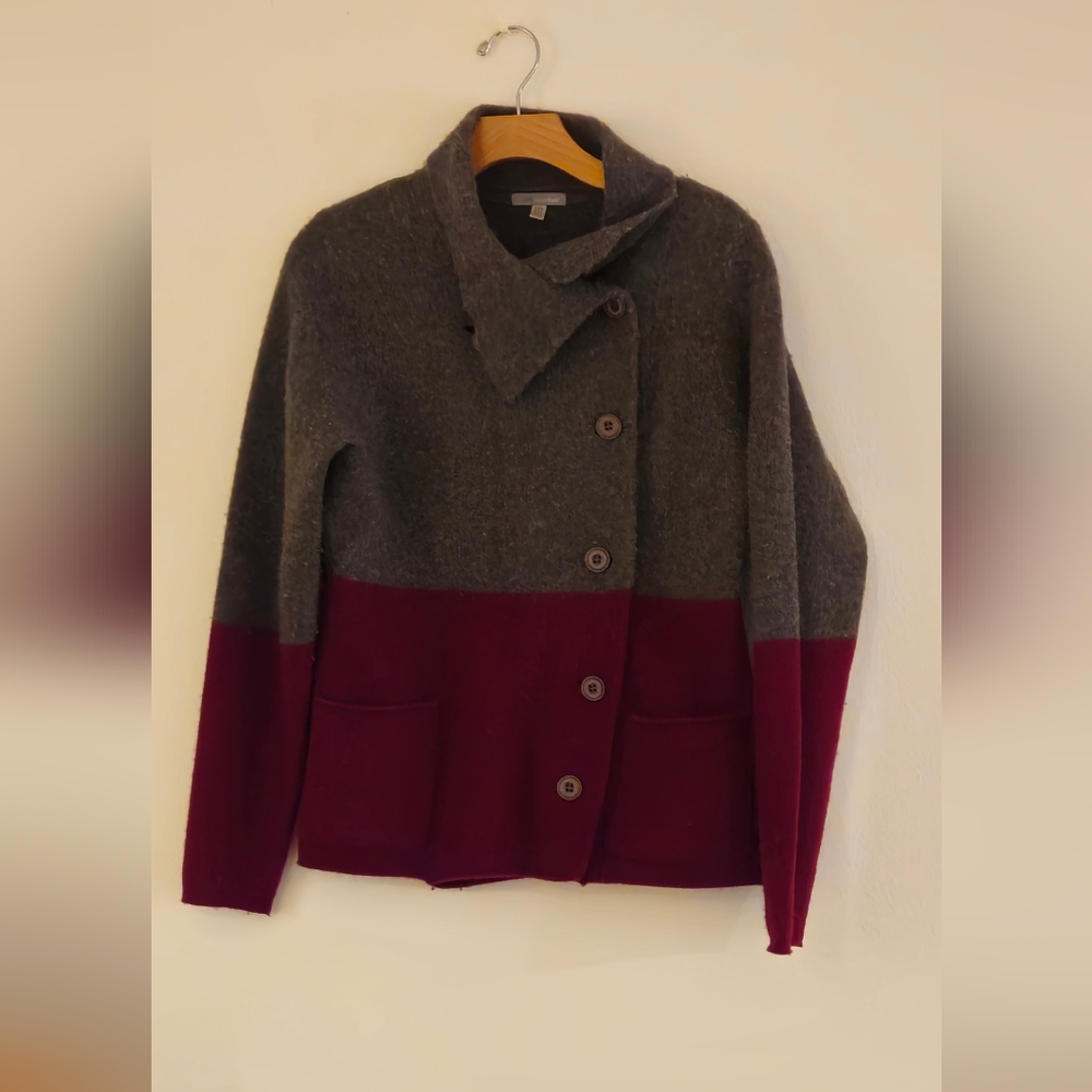 Horny Toad Gray and Burgundy Cardigan